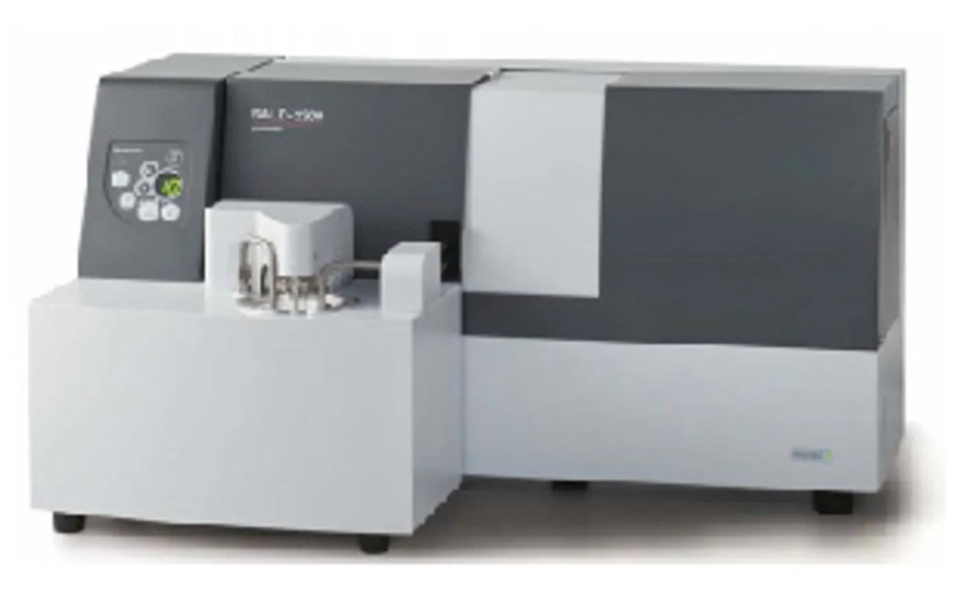 Evaluación de distribución de intensidad de la luz y de tamaño en mezcla de partícula